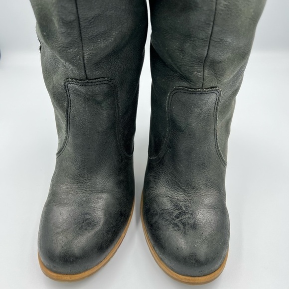 LEVI’S Leather Knee High Heeled Boots - Picture 8 of 17